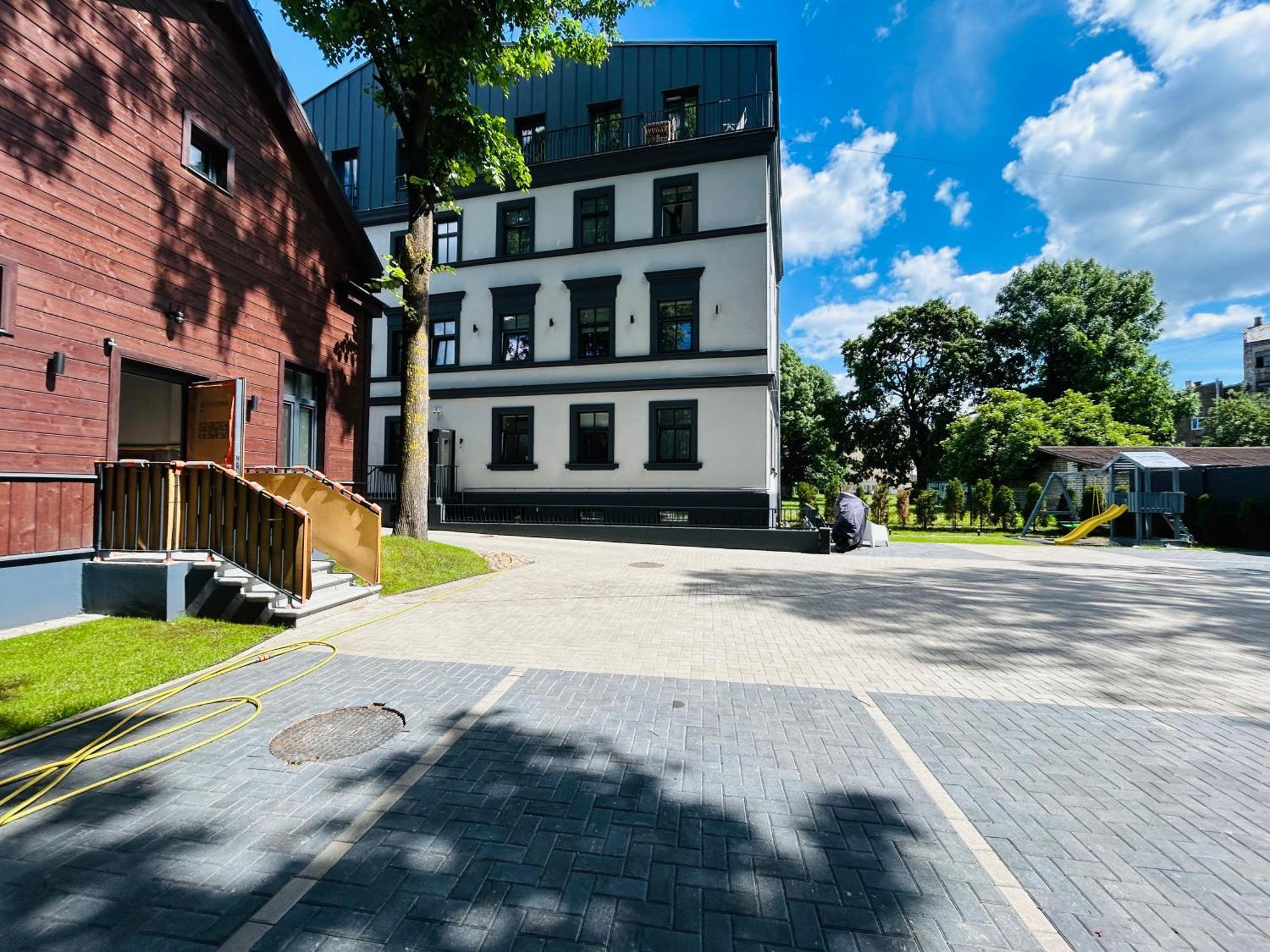 The Right Coast Apartment With Free Private Parking Riga Buitenkant foto